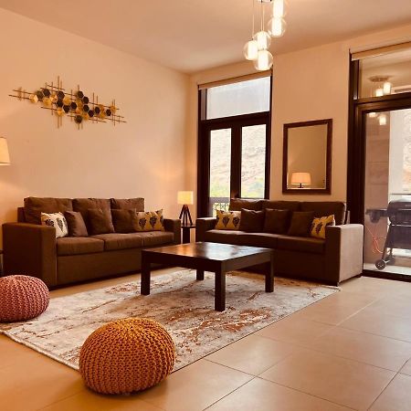 One 2Bhk Elegant Apartment In Muscat Bay 03 Exterior photo