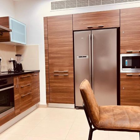 One 2Bhk Elegant Apartment In Muscat Bay 03 Exterior photo