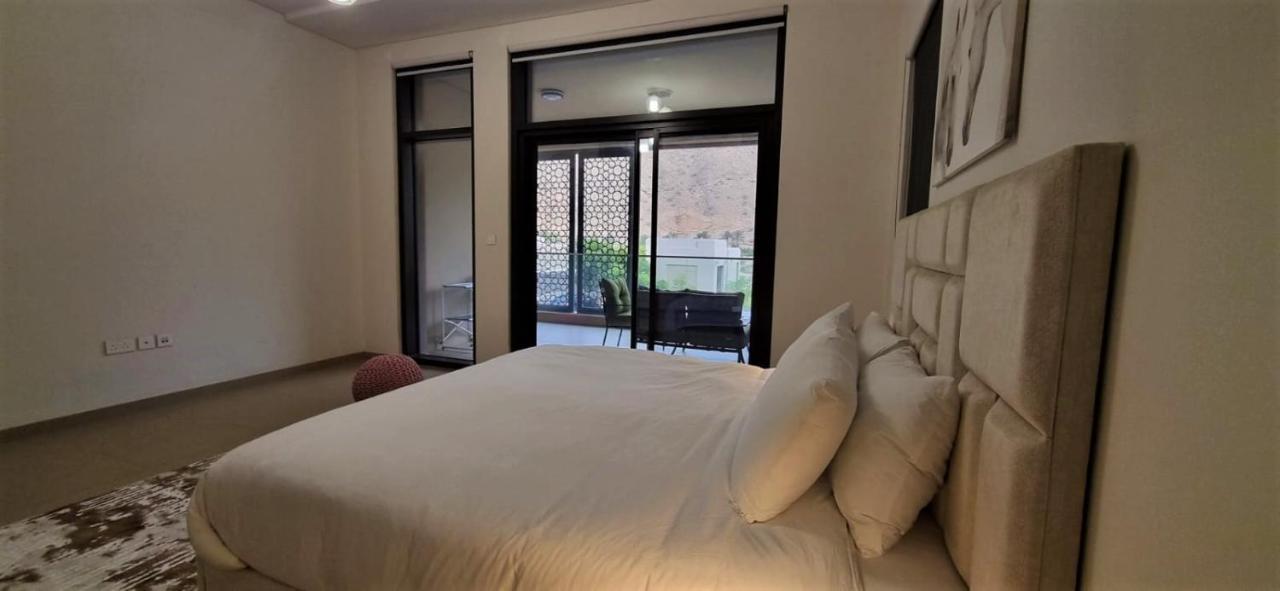 One 2Bhk Elegant Apartment In Muscat Bay 03 Exterior photo