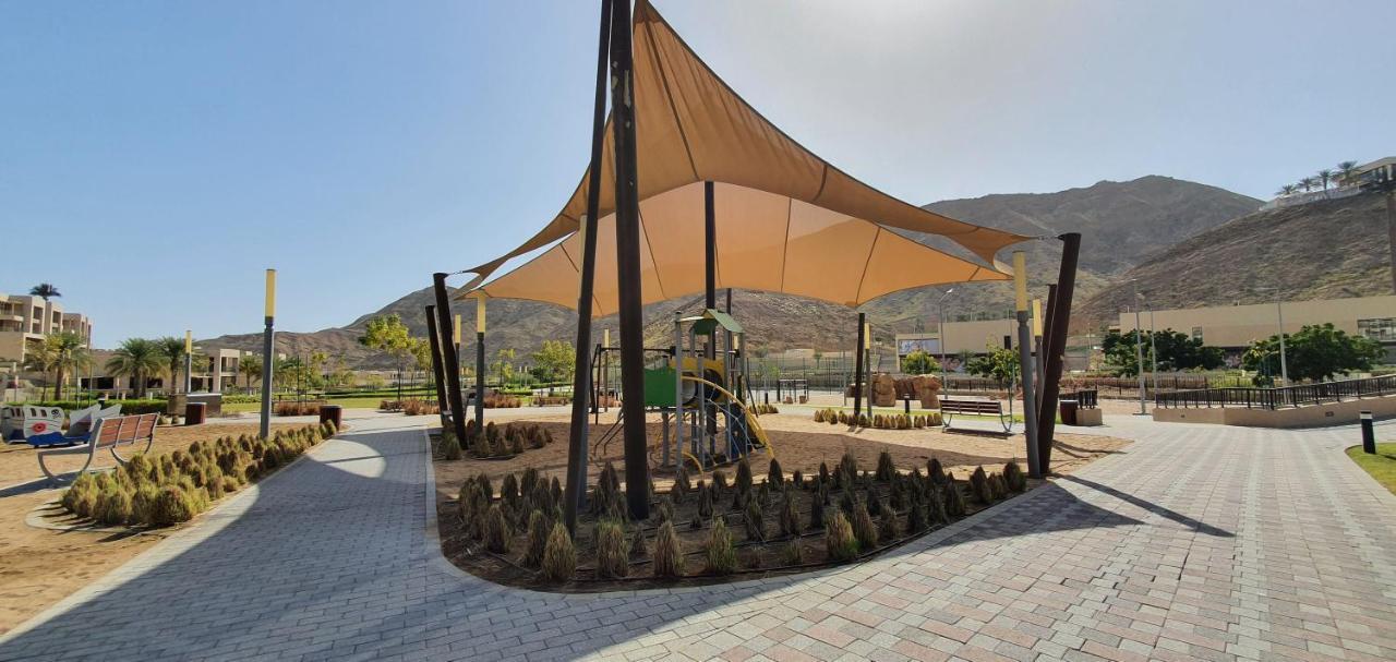 One 2Bhk Elegant Apartment In Muscat Bay 03 Exterior photo