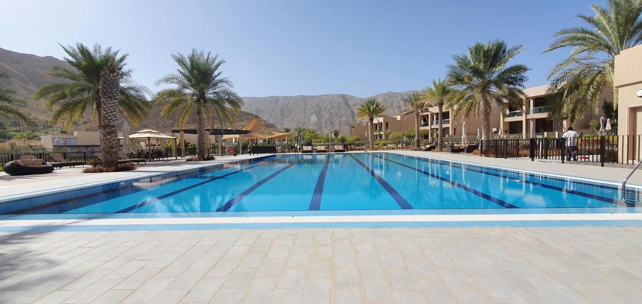 One 2Bhk Elegant Apartment In Muscat Bay 03 Exterior photo