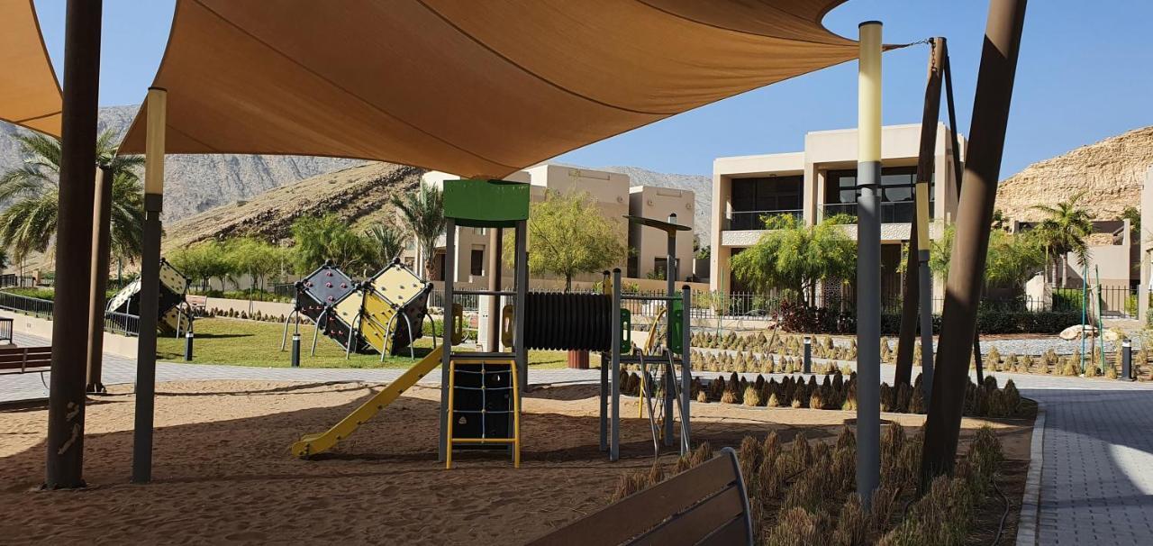 One 2Bhk Elegant Apartment In Muscat Bay 03 Exterior photo