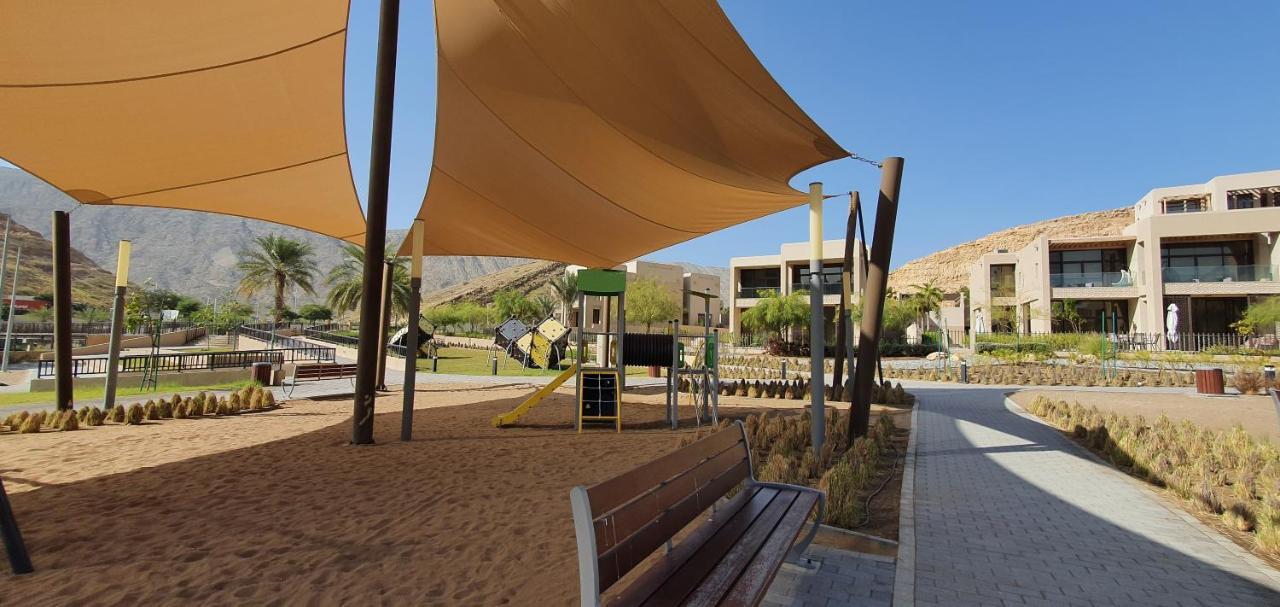 One 2Bhk Elegant Apartment In Muscat Bay 03 Exterior photo