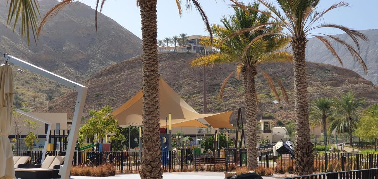 One 2Bhk Elegant Apartment In Muscat Bay 03 Exterior photo