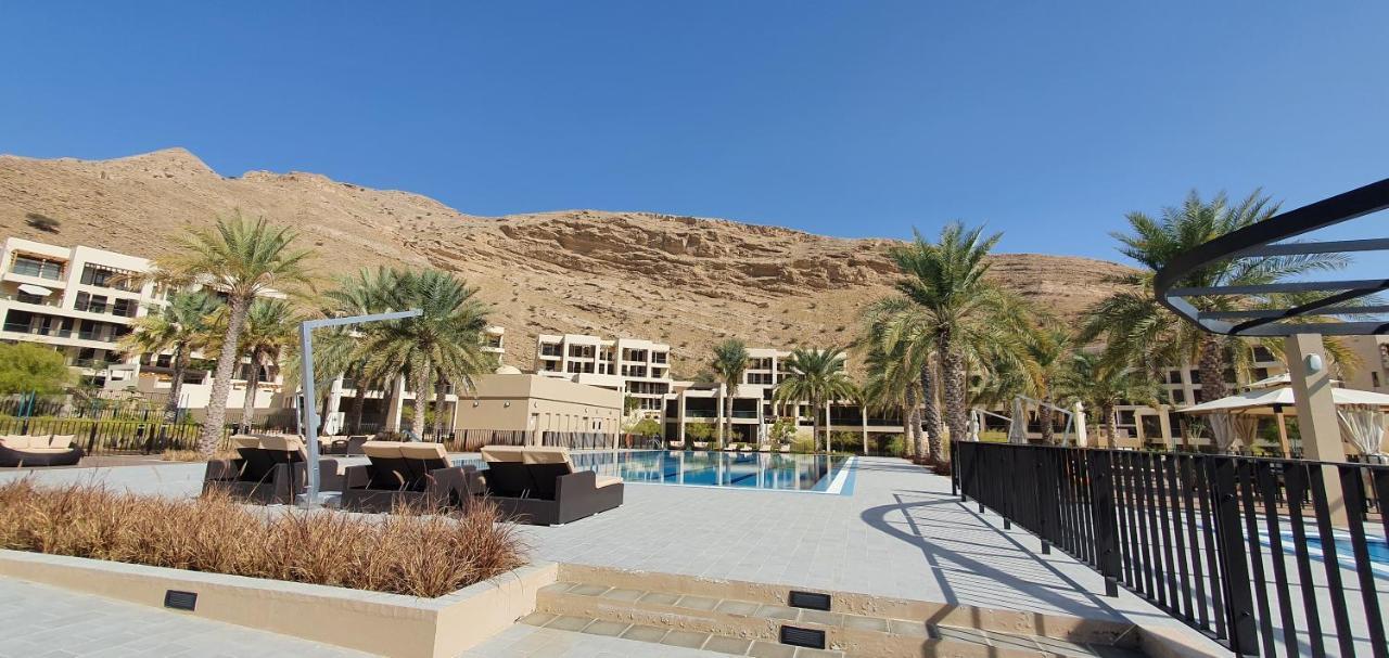 One 2Bhk Elegant Apartment In Muscat Bay 03 Exterior photo