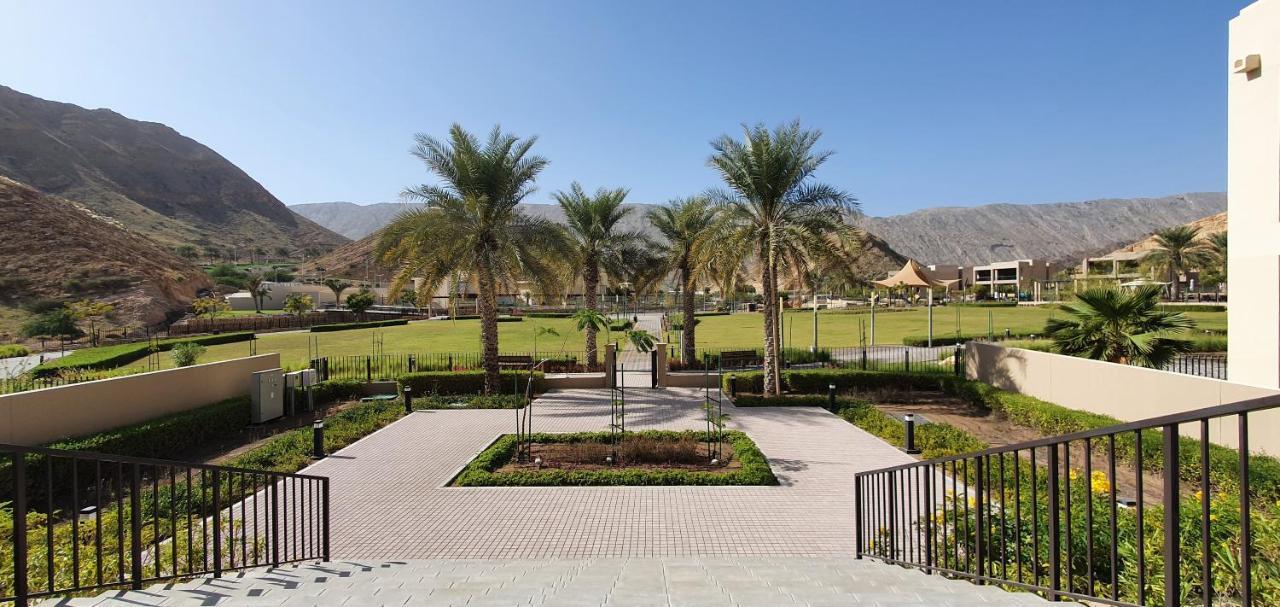One 2Bhk Elegant Apartment In Muscat Bay 03 Exterior photo